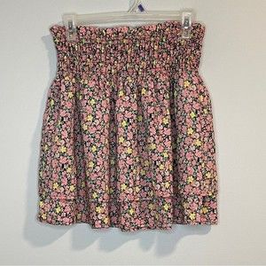 VERO MODA Women's NWT Floral Tiered Vmelli Short Skirt Size M Geranium Pink